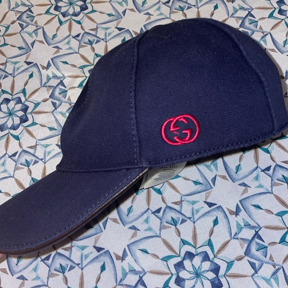 Authentic Gucci baseball hat